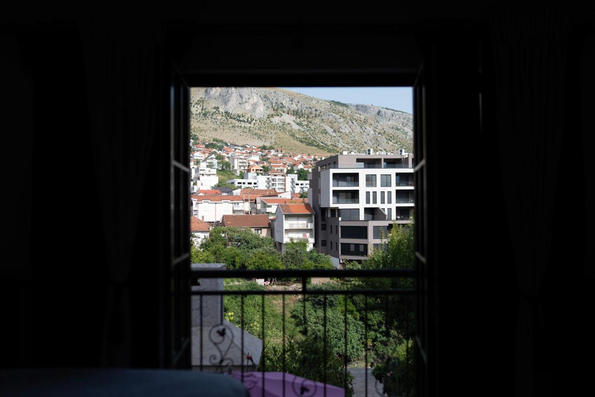 Nomad Rooms Mostar Bagian luar foto