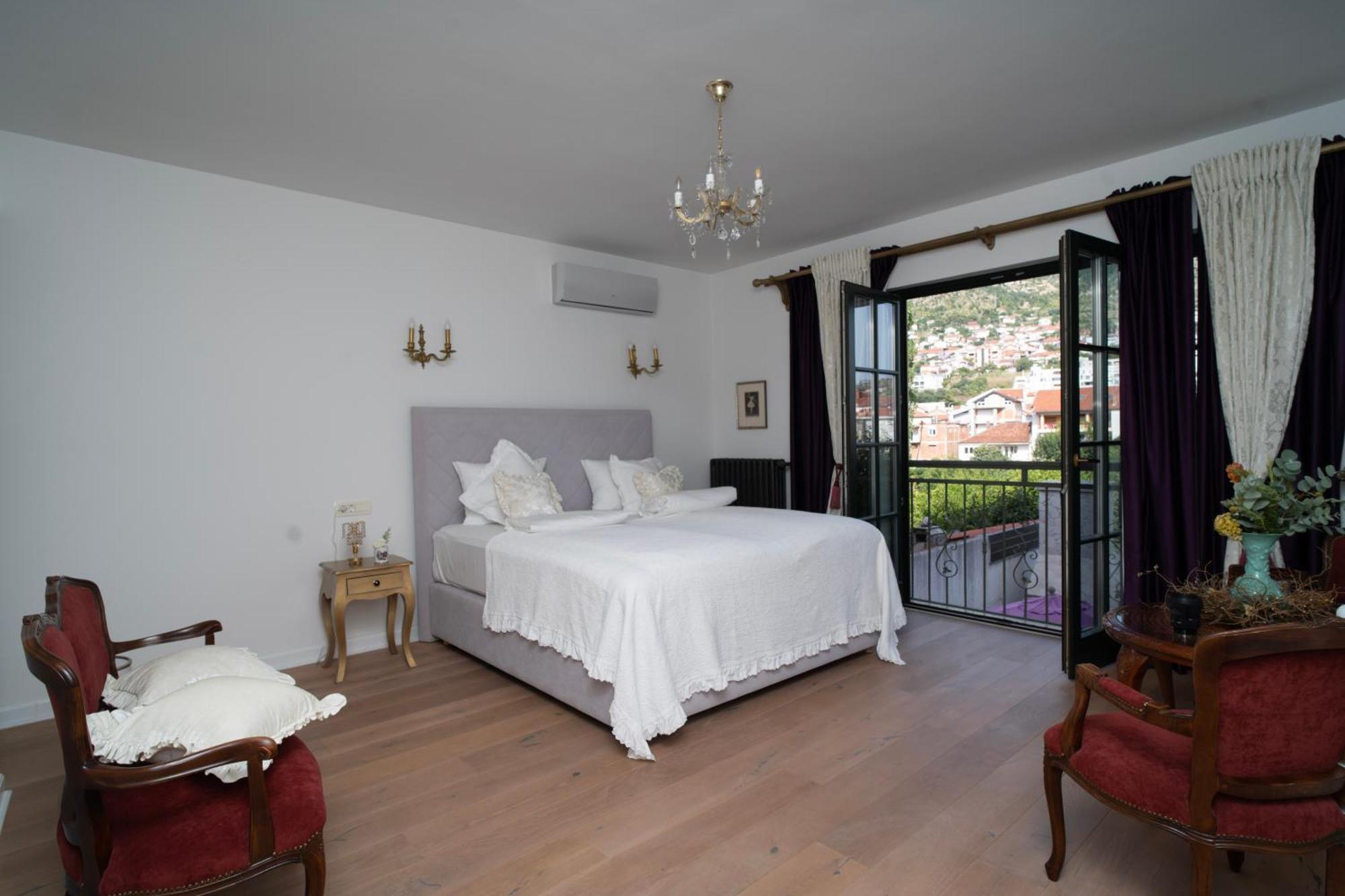 Nomad Rooms Mostar Bagian luar foto